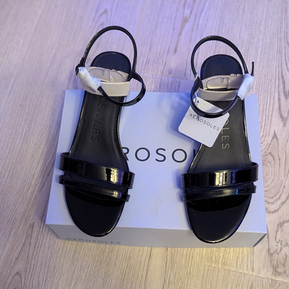 AEROSOLES Glossy Black Women's Sandals New